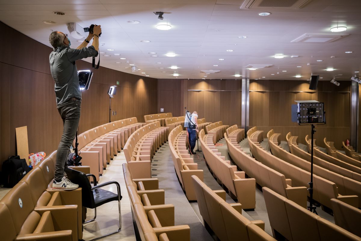 Mandat pour FREN / Vidéo: Keystone-ATS / Laurent Darbellay (Making-Of/ Photos: Cyril Zingaro)